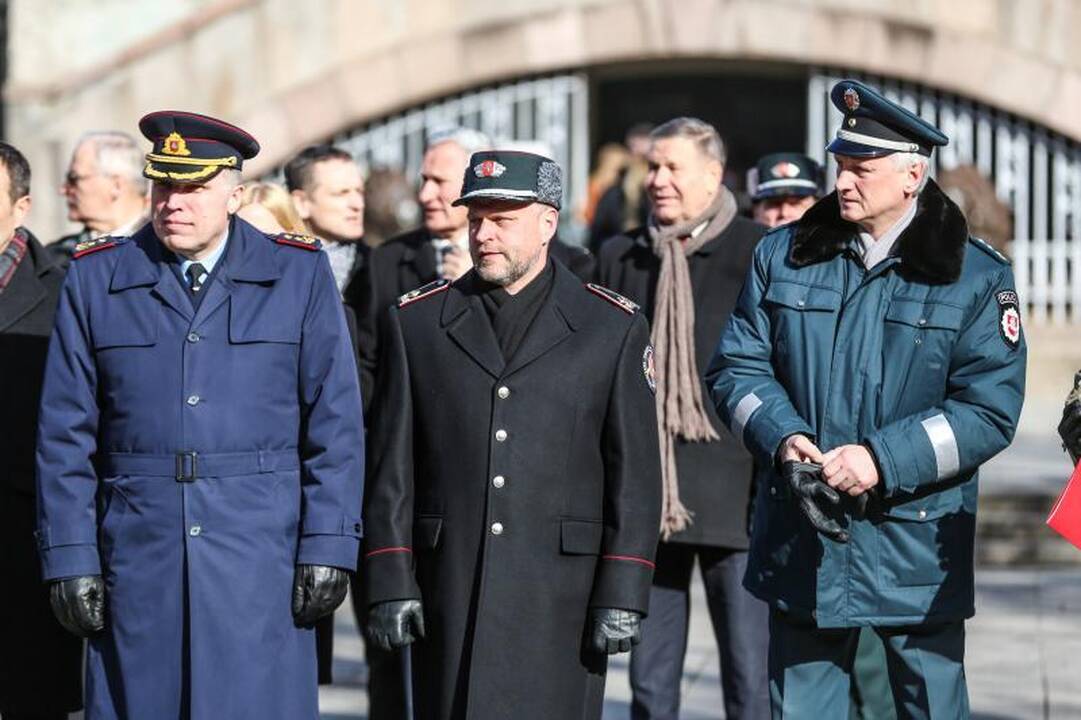 Prezidentė prisiekusiams kariams: turite gyventi ne tik sau