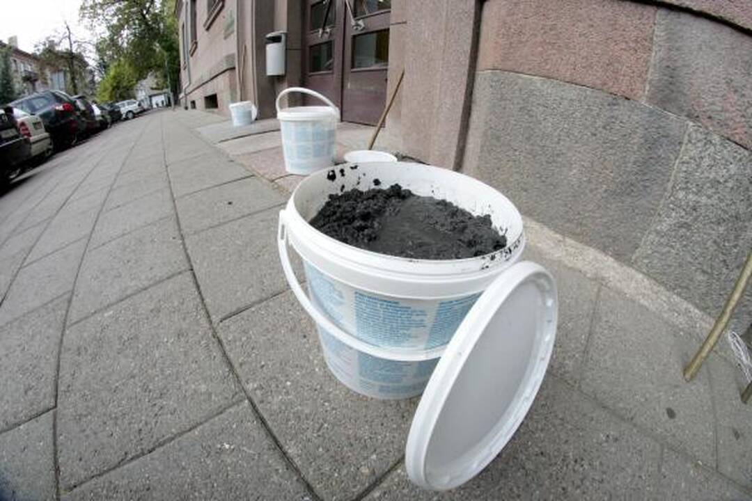 Dumblo smarvės kankiniai nenuleidžia rankų