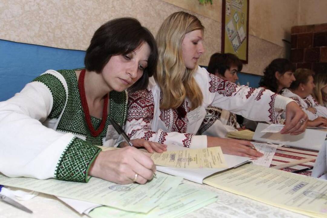 Ukrainoje prasidėjo Rados rinkimai (atnaujinta 11:29 val.)