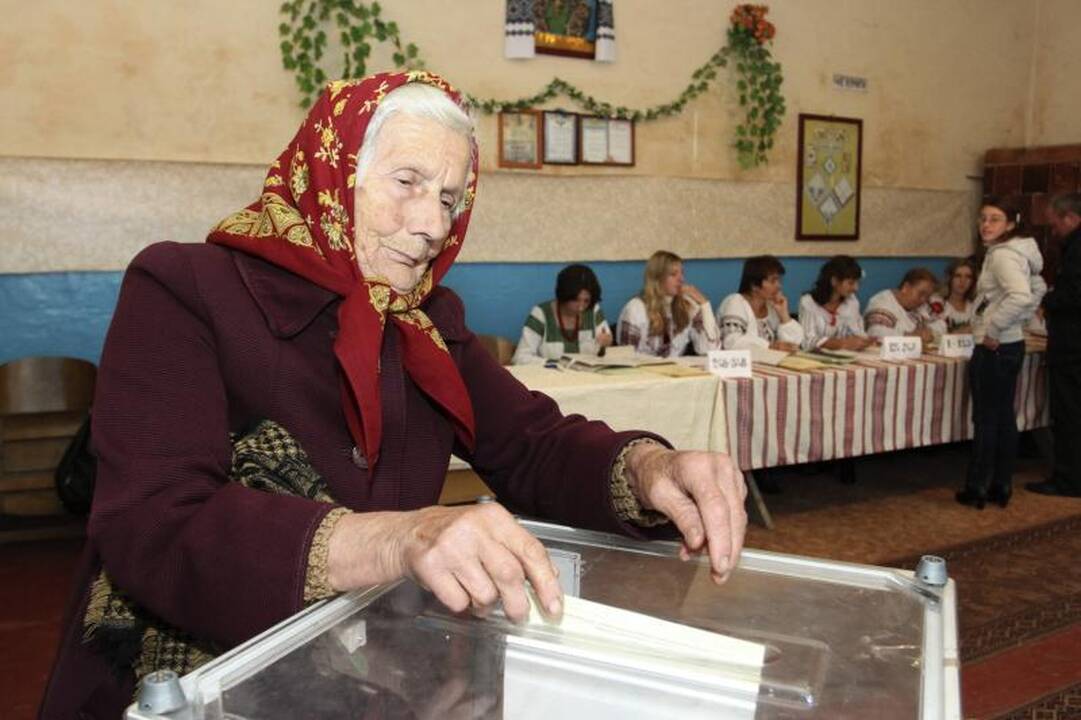 Ukrainoje prasidėjo Rados rinkimai (atnaujinta 11:29 val.)