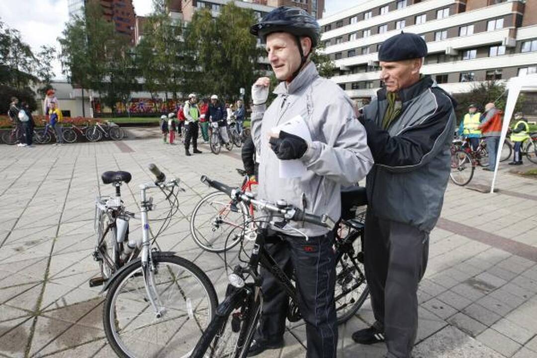 Klaipėdos gatvėse – šimtas dviratininkų