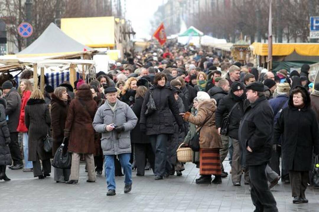 Kaziuko mugėje R.Alekna mokėsi kalti pinigus