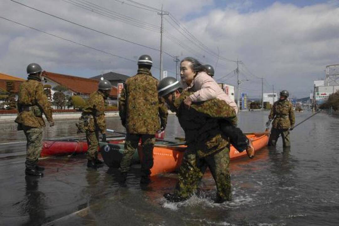 Oficialus žuvusiųjų per žemės drebėjimą Japonijoje skaičius viršijo 1,5 tūkst.