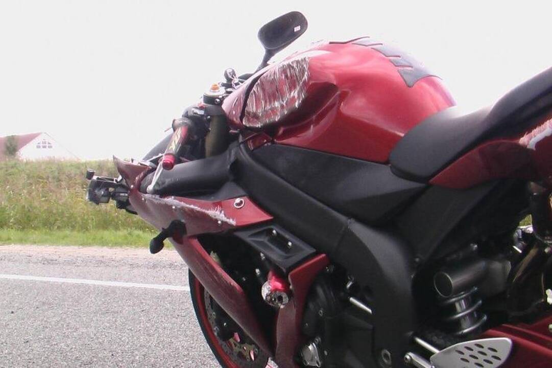 Susidūrus motociklams, nukentėjo du žmonės