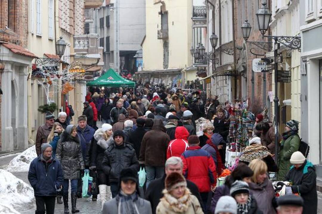 Kaziuko mugėje R.Alekna mokėsi kalti pinigus