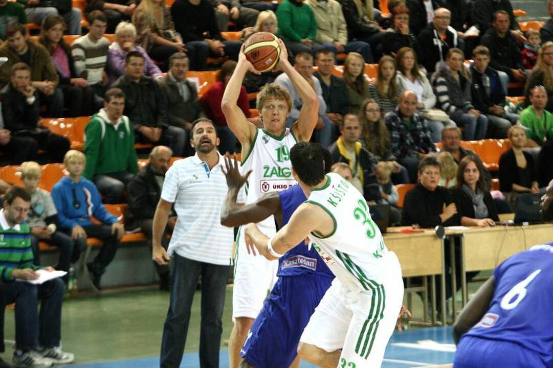 „Žalgiris“ įveikė Lenkijos „Anwil“ ir žengė į finalą