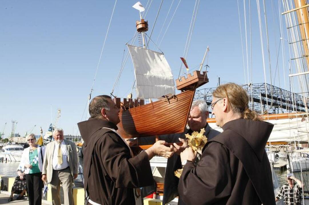 Kruizinių laivų terminale – „Vilties misijos 2012“ išlydėtuvės