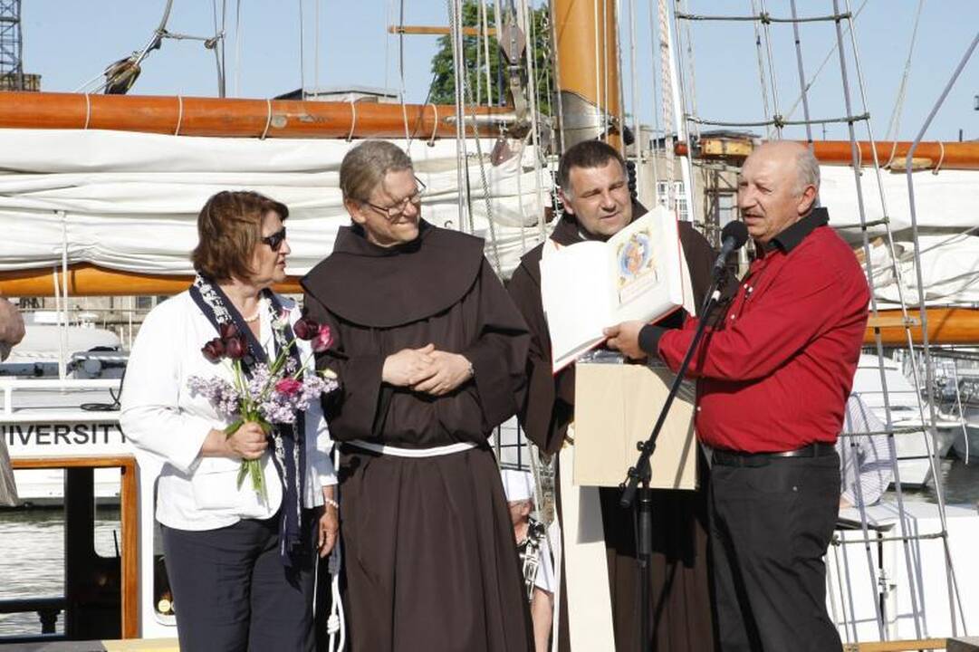 Kruizinių laivų terminale – „Vilties misijos 2012“ išlydėtuvės