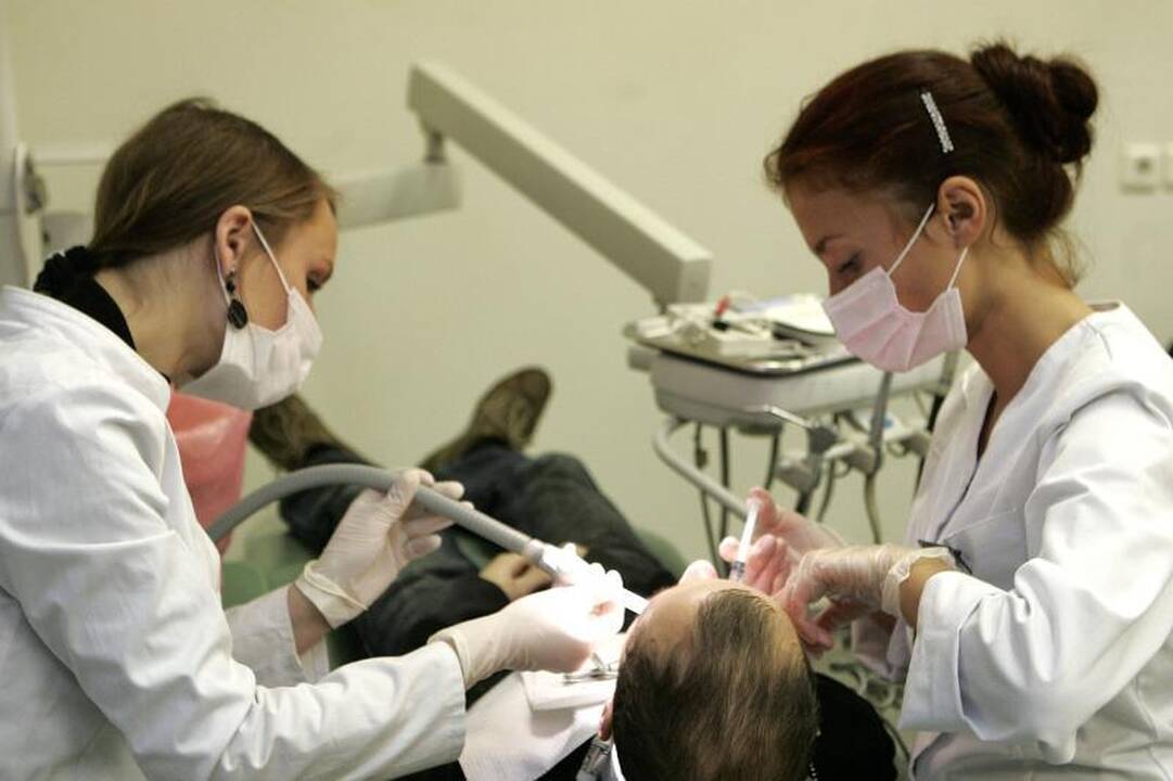 Virš Klaipėdos stomatologijos poliklinikos - petvarkos grėsmė    