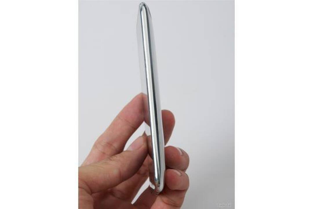 Vietnamo žurnalistų rankose – naujos kartos „iPod Touch“?