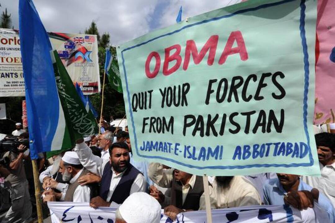 Pakistane protestuojantys dėl O.Bin Ladeno nužudymo skandavo "Mirtis Amerikai"