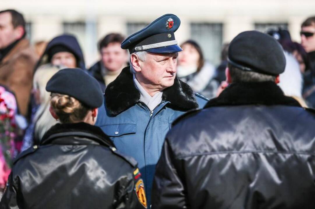 Prezidentė prisiekusiams kariams: turite gyventi ne tik sau