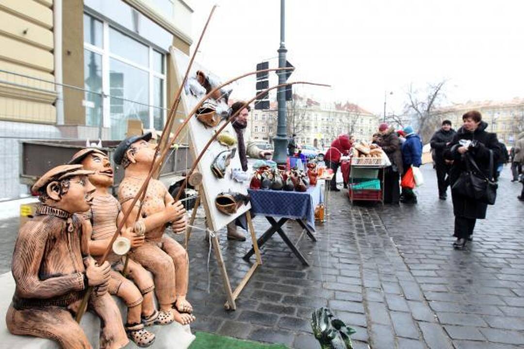Kaziuko mugėje R.Alekna mokėsi kalti pinigus