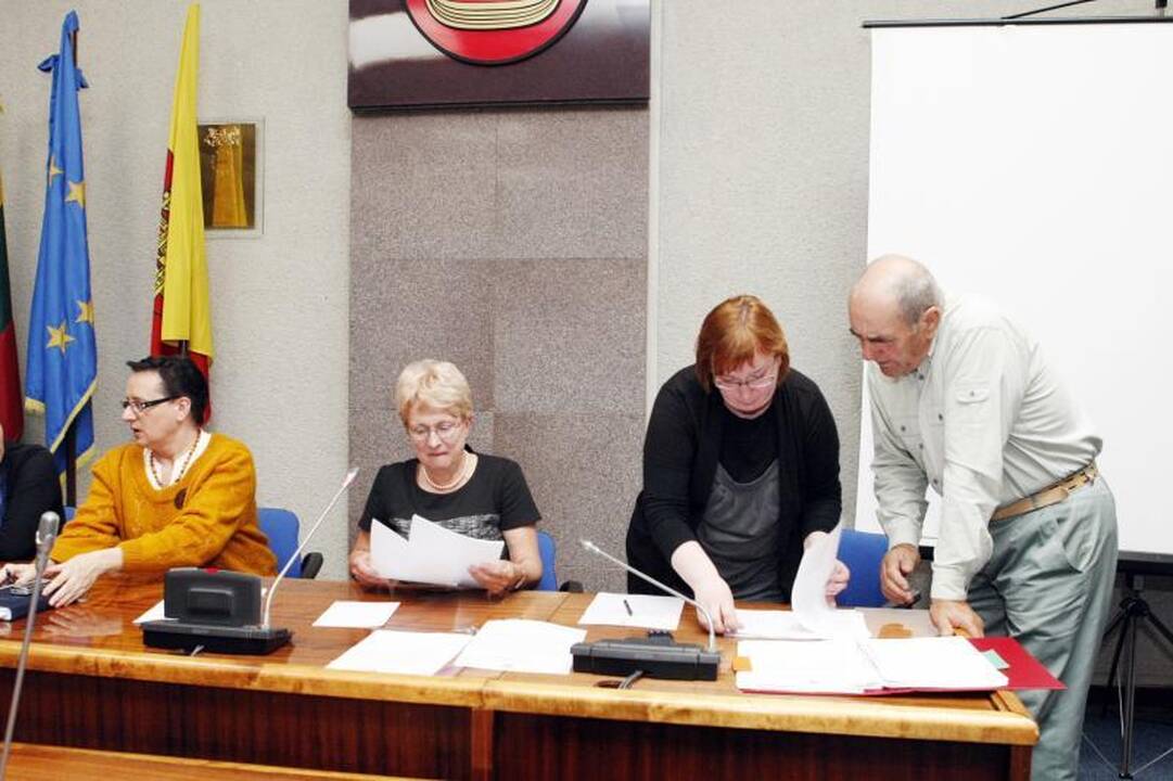 Klaipėdos valdžia paskirstė pusę milijono bendruomenėms