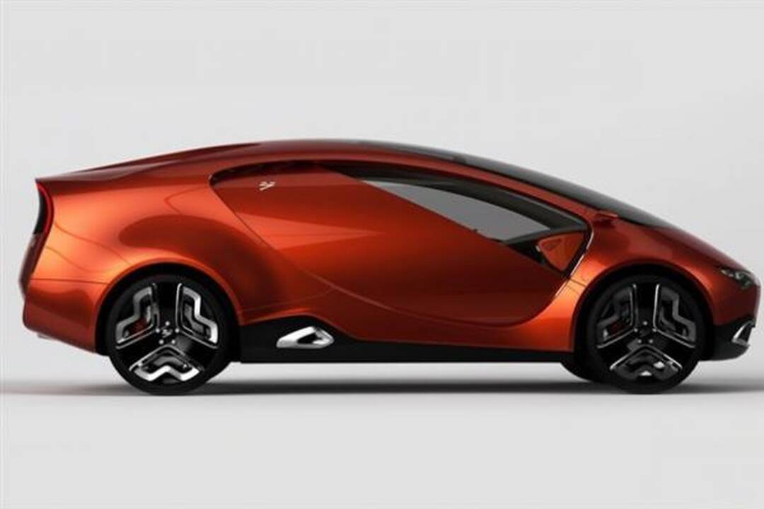 Rusų kūrinys automobilių rinkai – lyg iš kosmoso 
