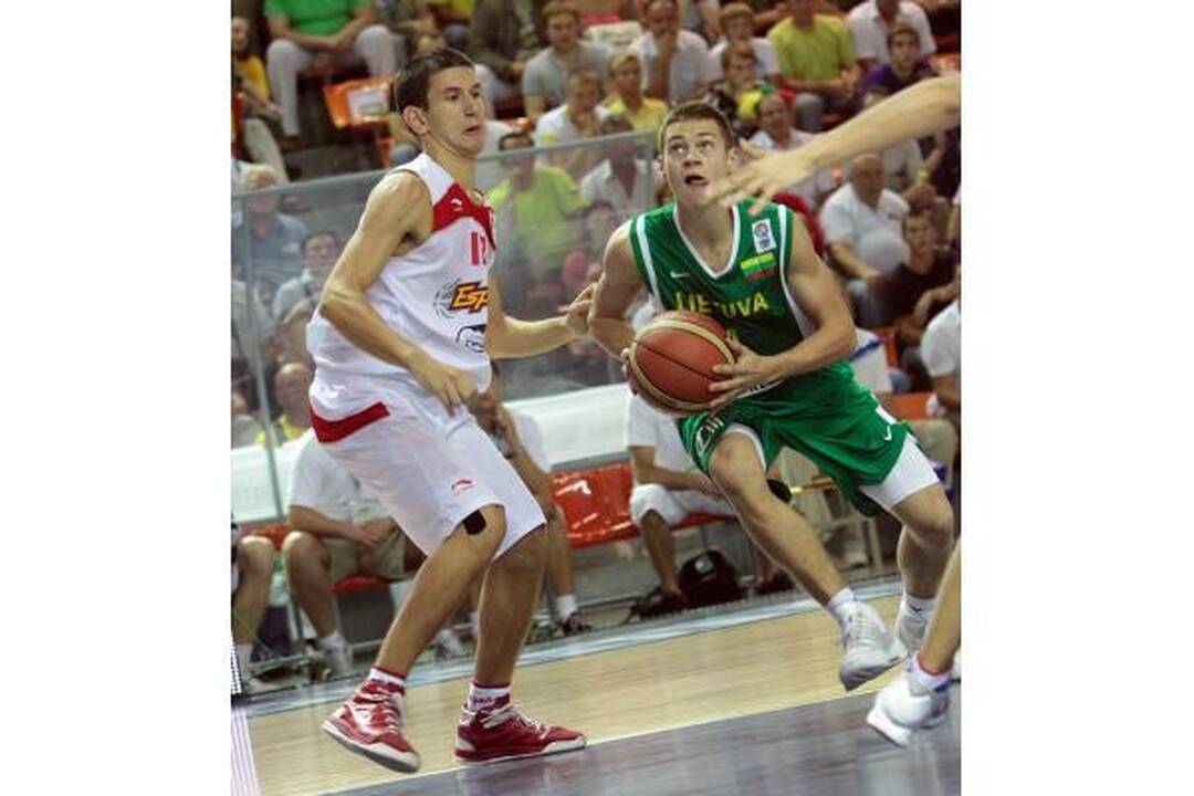 Jaunučių čempionato finalas: Lietuva - Ispanija 64:70