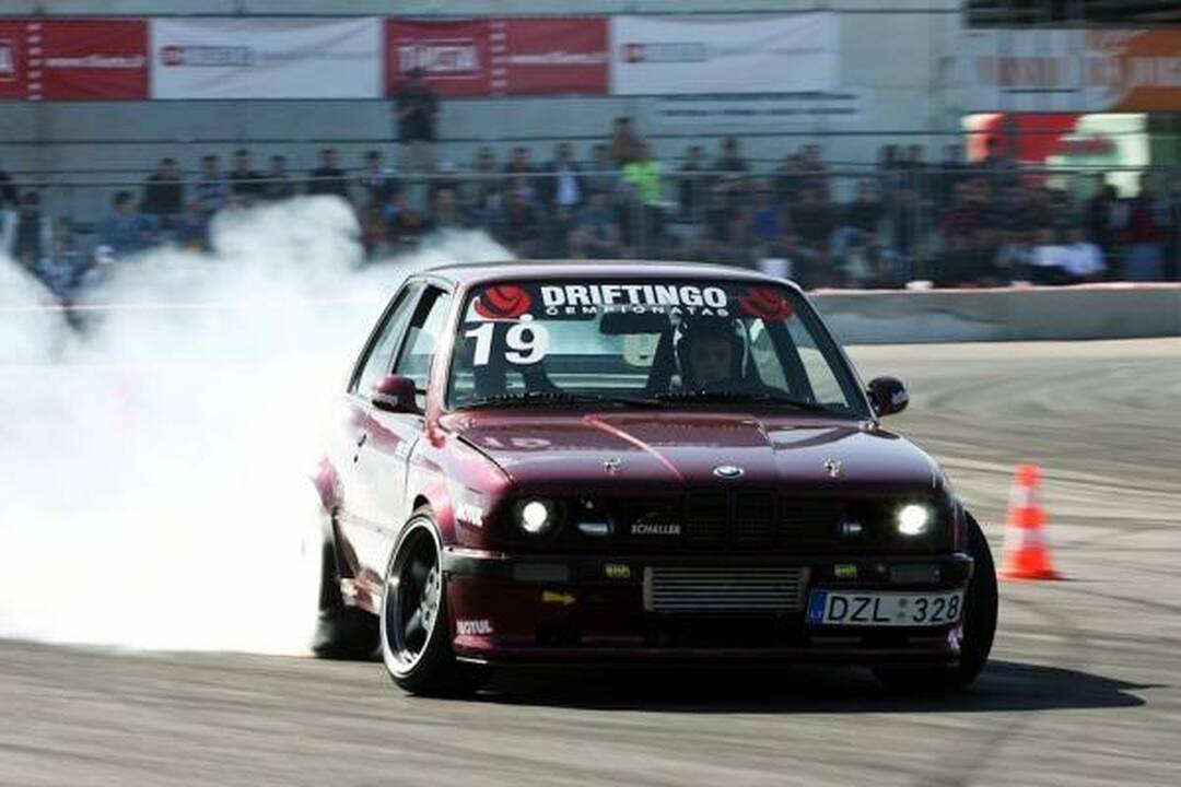 „Driftingo čempionato“ sezono atidaryme – 2008 metų Drifto Karaliaus triumfas