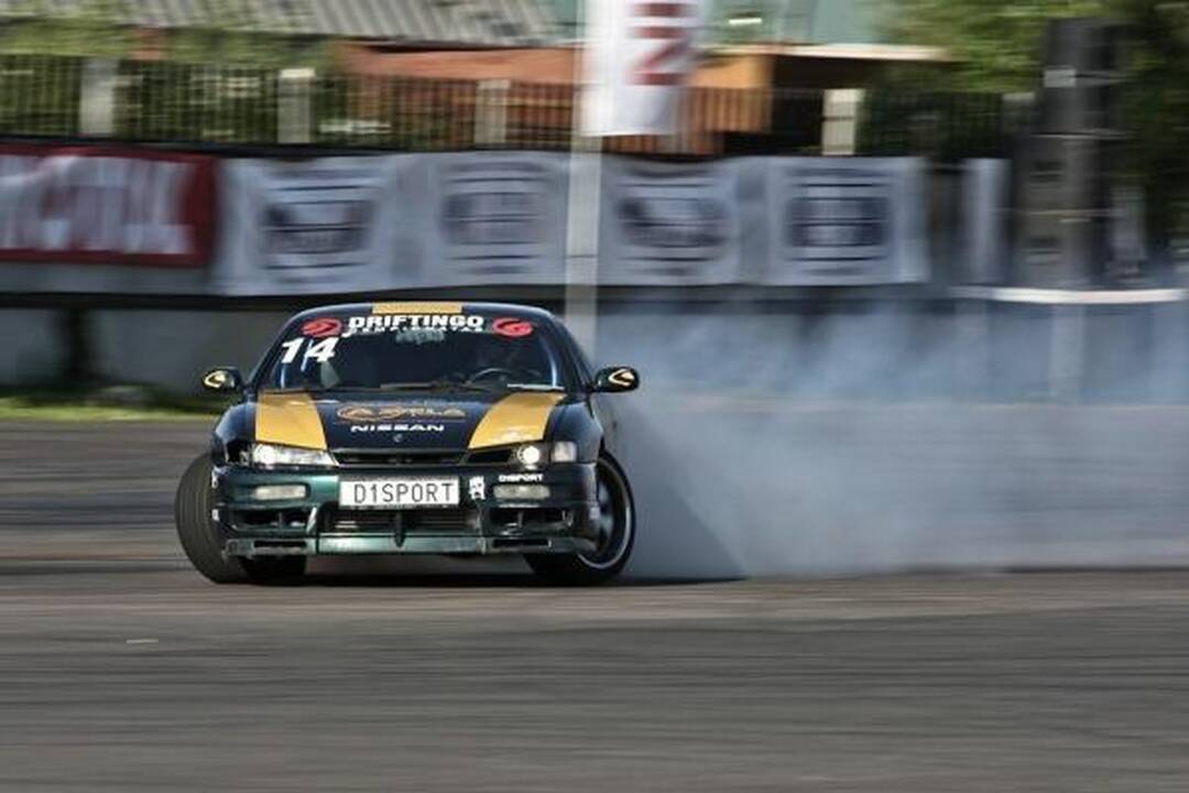 „Driftingo čempionato“ sezono atidaryme – 2008 metų Drifto Karaliaus triumfas