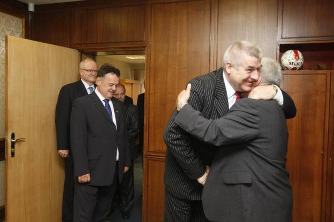 Lietuvos ir Lenkijos uostai sutarė bendradarbiauti (papildyta)