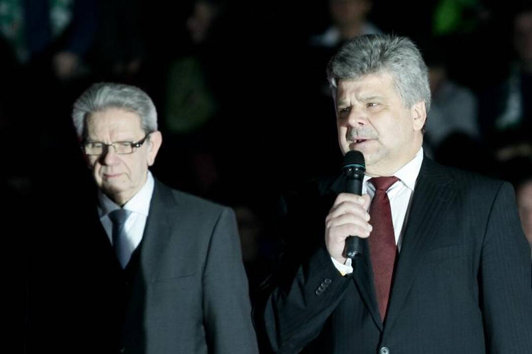 Iš pareigų atleistas Alytaus meras F.Džiautas