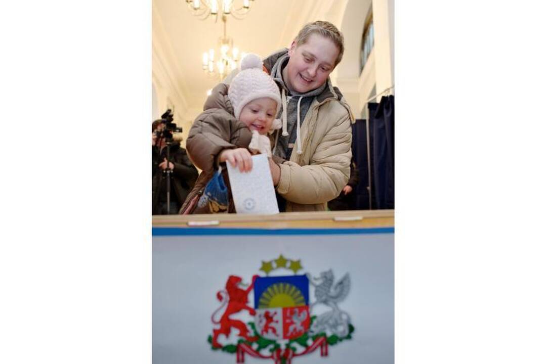 Latvijoje iki 16 val. referendume dalyvavo 50,79 proc. rinkėjų