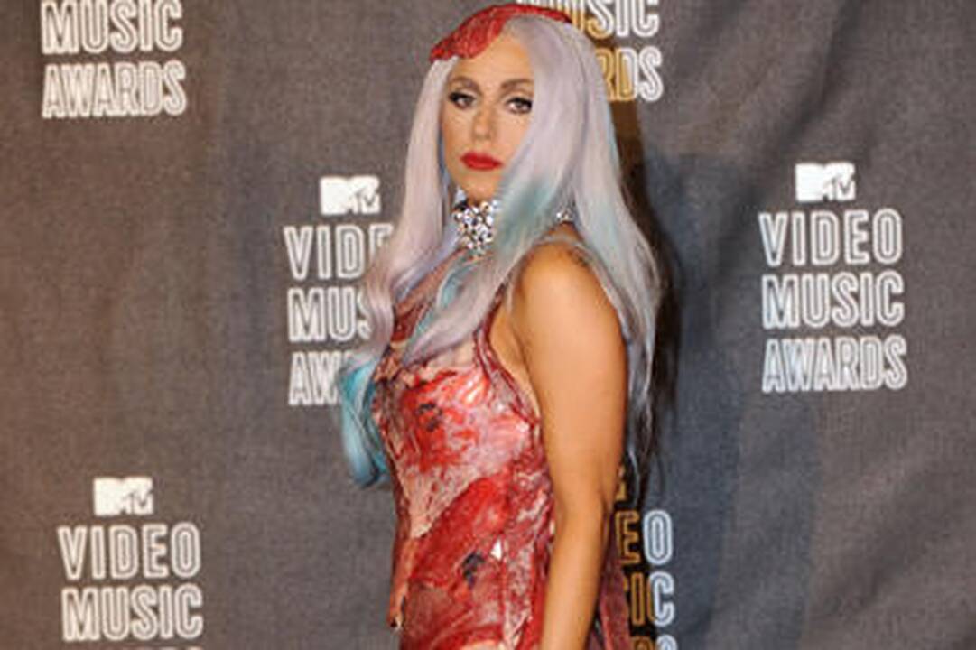 Lady Gaga – blogiausiai besirengianti pramogų pasaulio atstovė