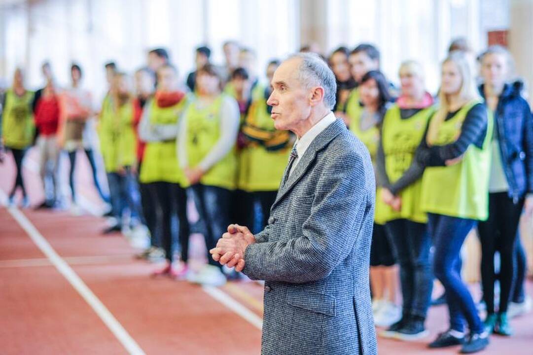 Kauną užplūdo sveikuoliai: prie starto linijos stojo ir guvus 90-metis