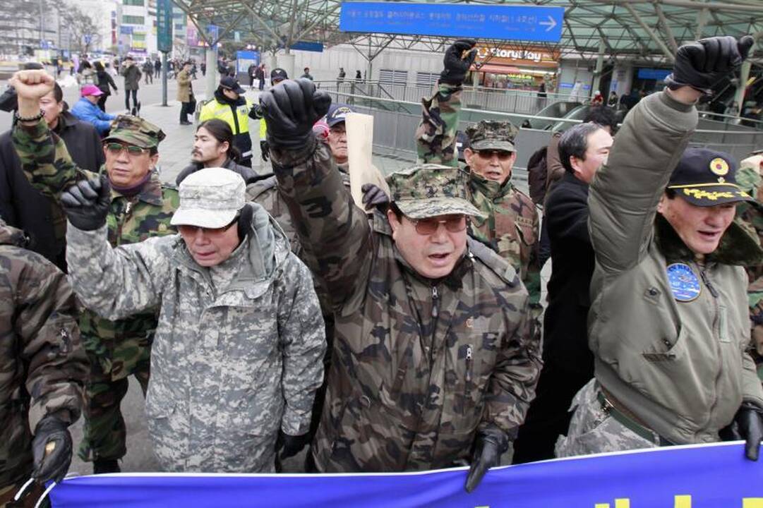 Šiaurės Korėjoje baigėsi Kim Jong Ilo laidotuvių ceremonija
