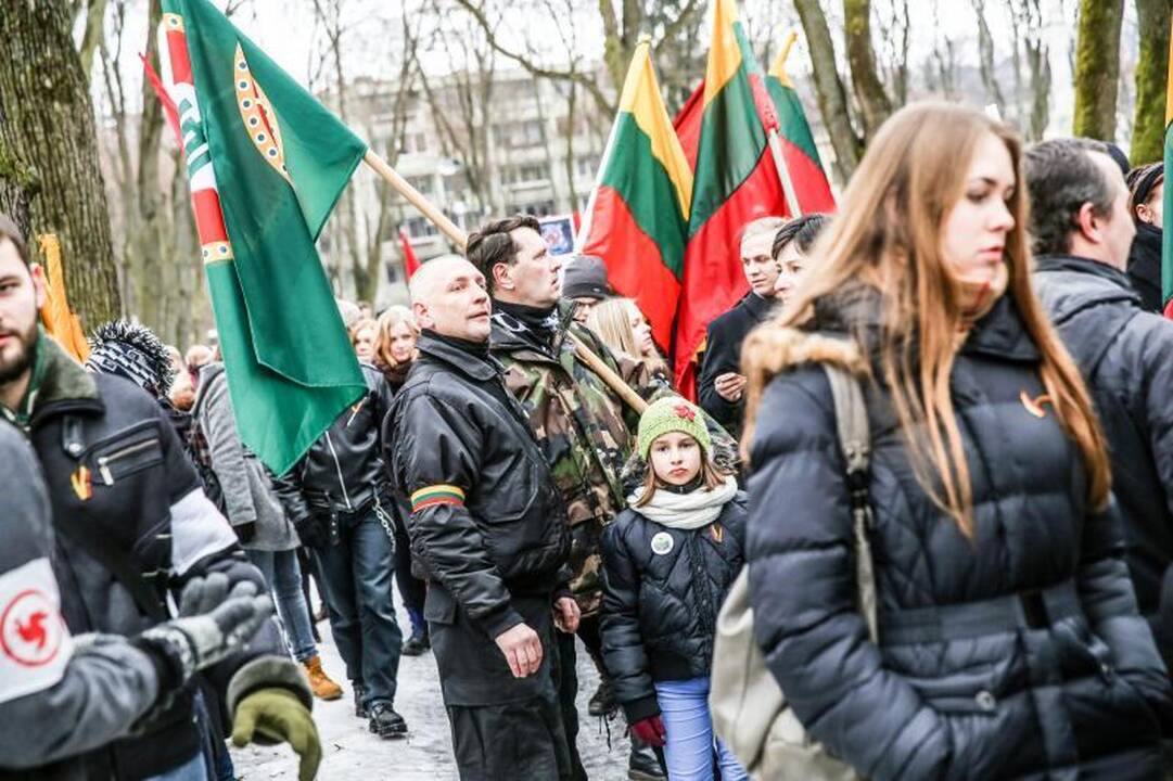 Provokacija nepavyko: tautininkų eitynės baigėsi sugiedojus himną