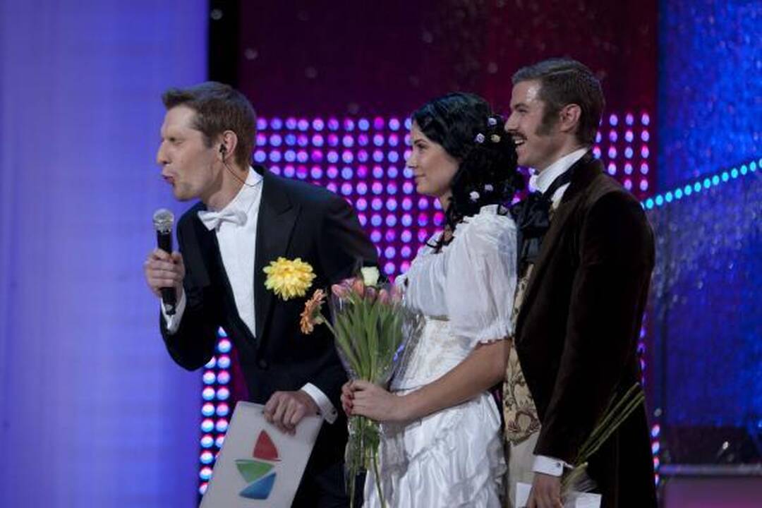 „Kviečiu šokti“ laurus nuskynė vyru virtusi J.Paulauskienė