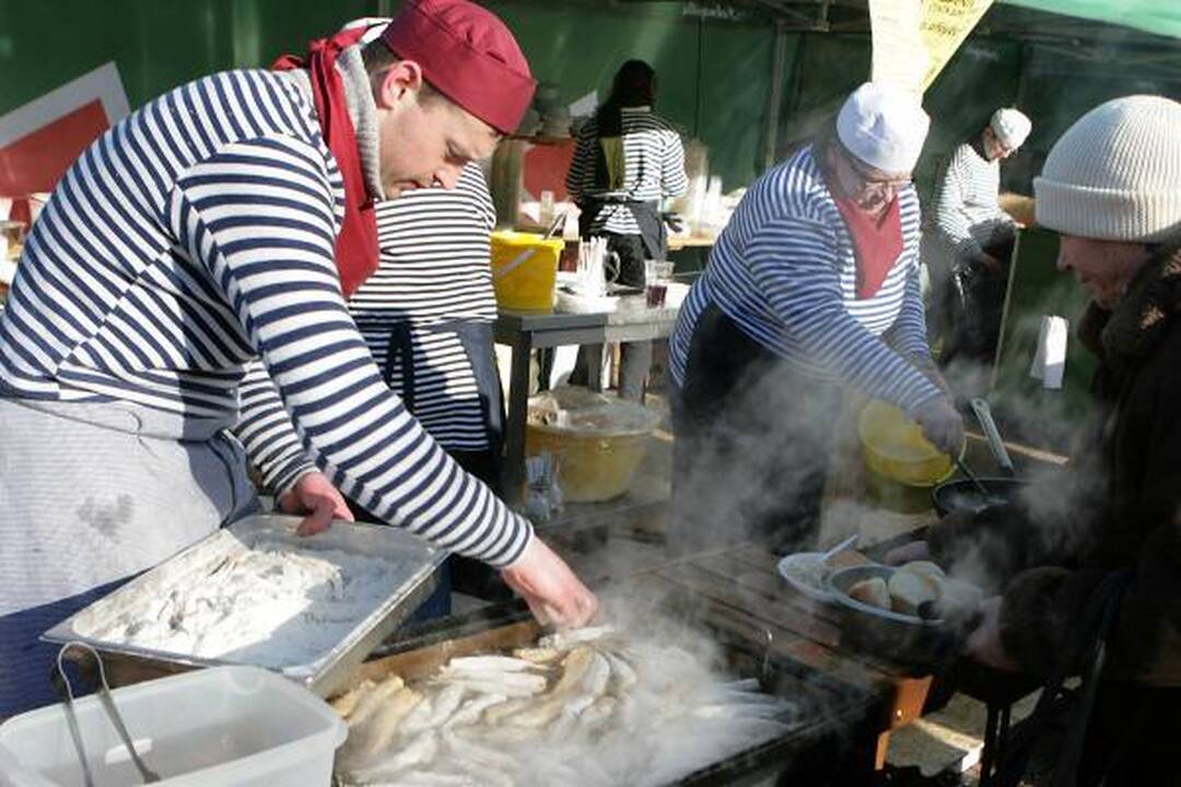 Palanga viliojo stintomis ir sveikuolių maudynėmis