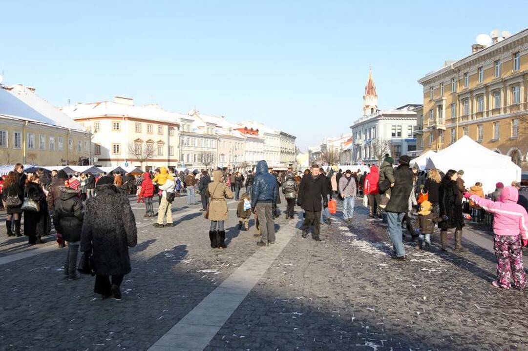 Užgavėnių linksmybės Vilniuje: mugė, blynai ir Morės kremavimas
