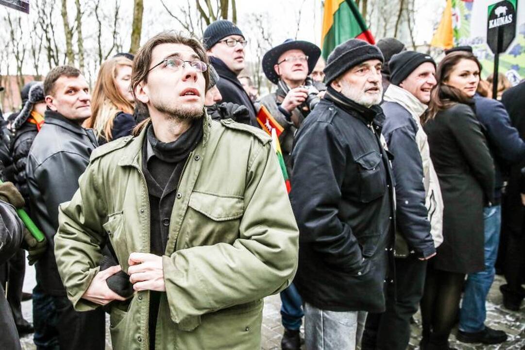 Provokacija nepavyko: tautininkų eitynės baigėsi sugiedojus himną