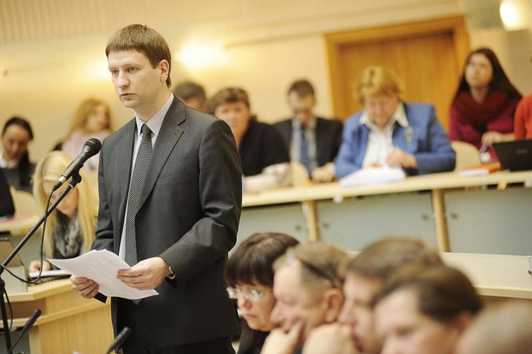 Valdžia nusprendė „Auros“ teatrą kol kas palikti ramybėje