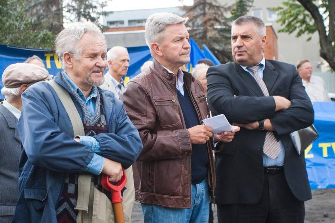 „Tvarkiečiai“ piktinosi esą lenkams palankia rajono valdžios politika