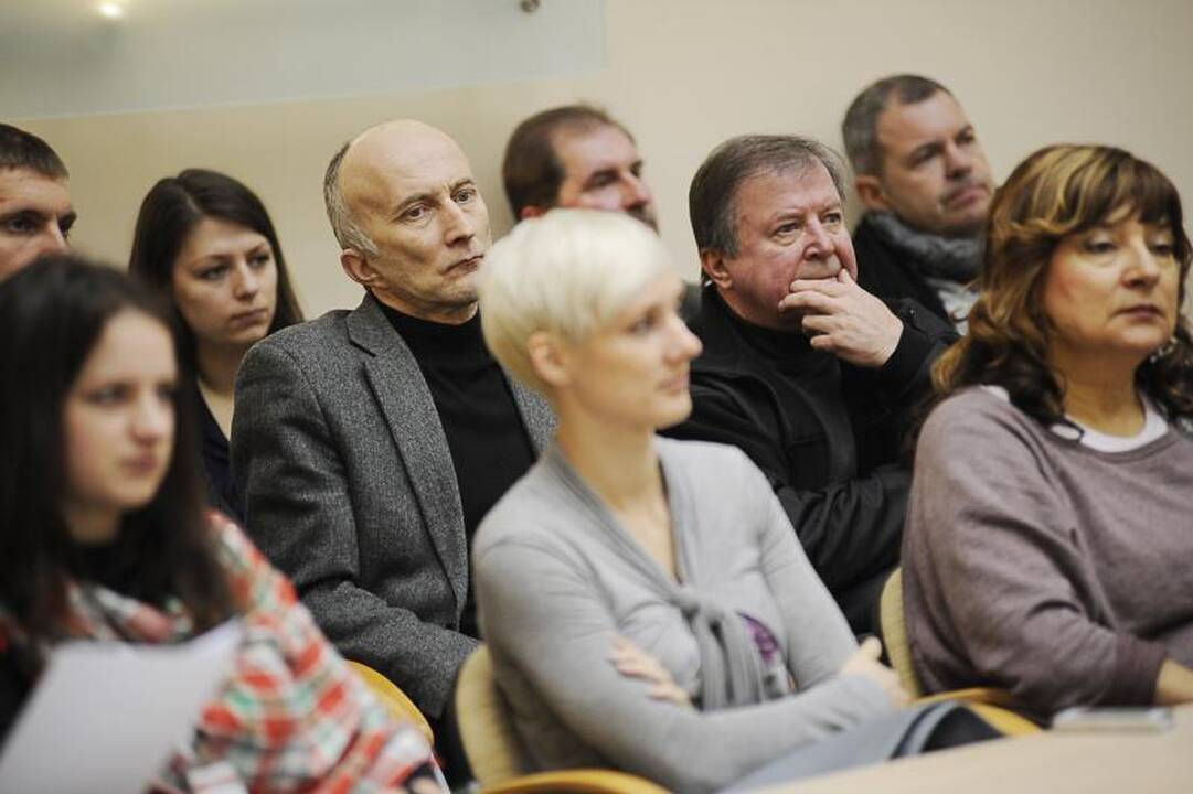 Valdžia nusprendė „Auros“ teatrą kol kas palikti ramybėje