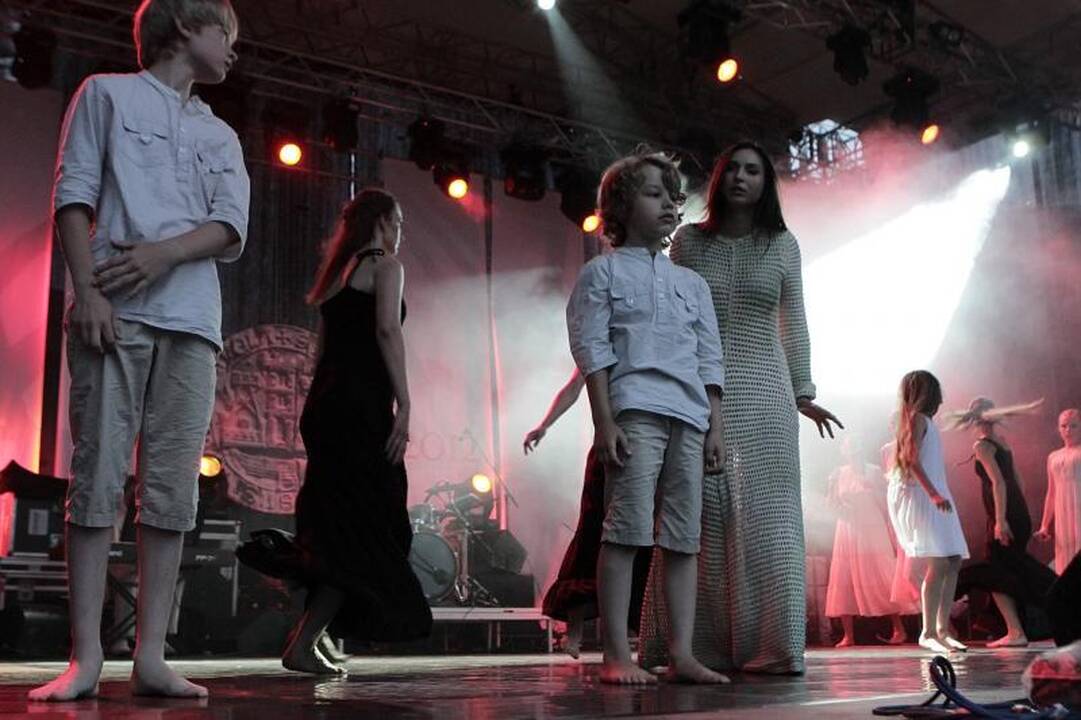 Senamiestį drebino jaunimo iniciatyva atgimusi roko opera