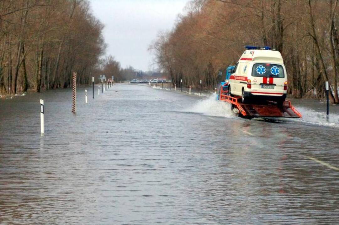 Rusnės salą užliejo netikėta potvynio banga (papildyta 14:37 val.)
