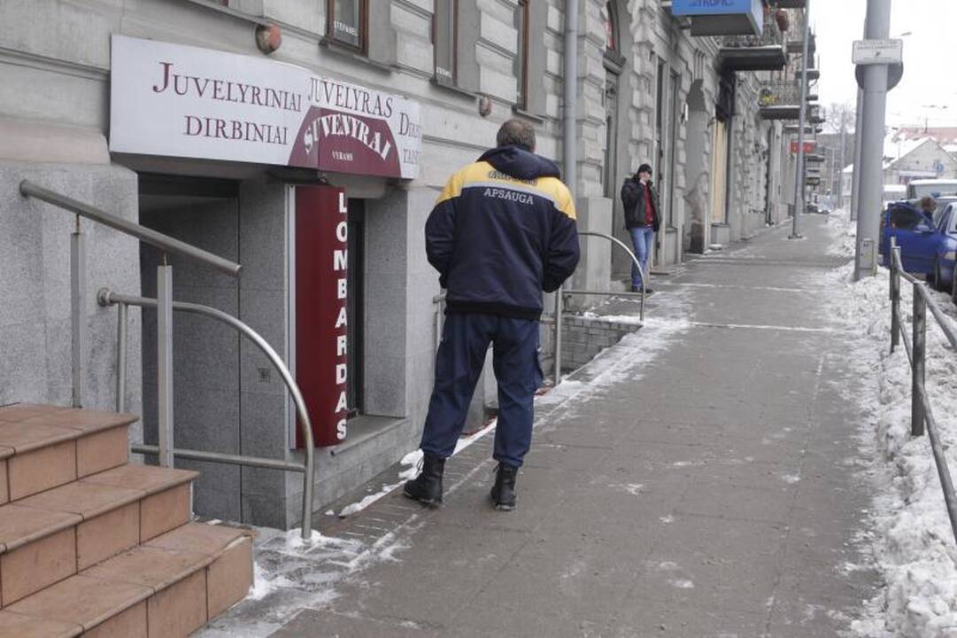 Vilniuje žaibiškai apvogta juvelyrikos parduotuvė (atnaujinta)