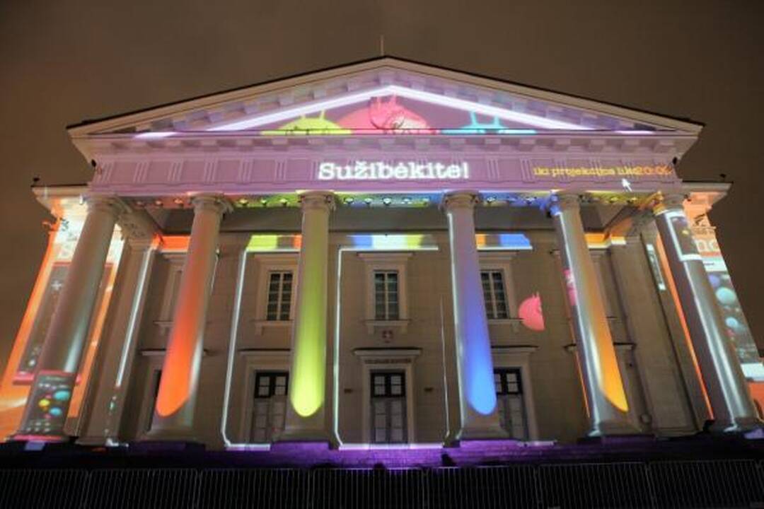 Vilniaus rotušę talžė liepsnų liežuviai 
