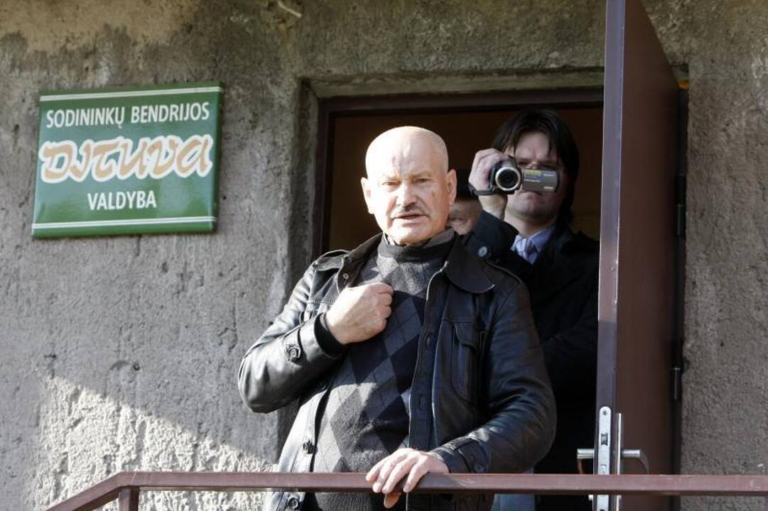 Mitingavę dituviškiai: bendrijos pirmininkas - apsišaukėlis!