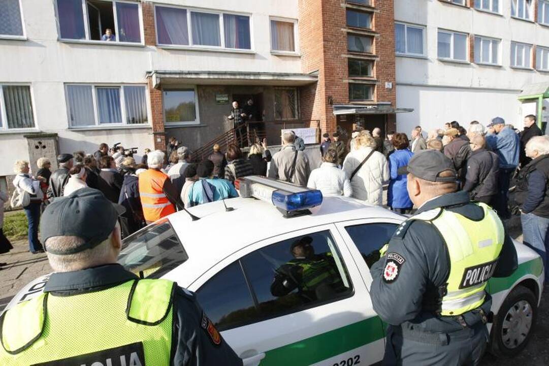 Mitingavę dituviškiai: bendrijos pirmininkas - apsišaukėlis!
