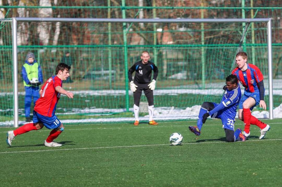 Futbolo lygos startas Kaune: čempionai įveikė „Dainavą“