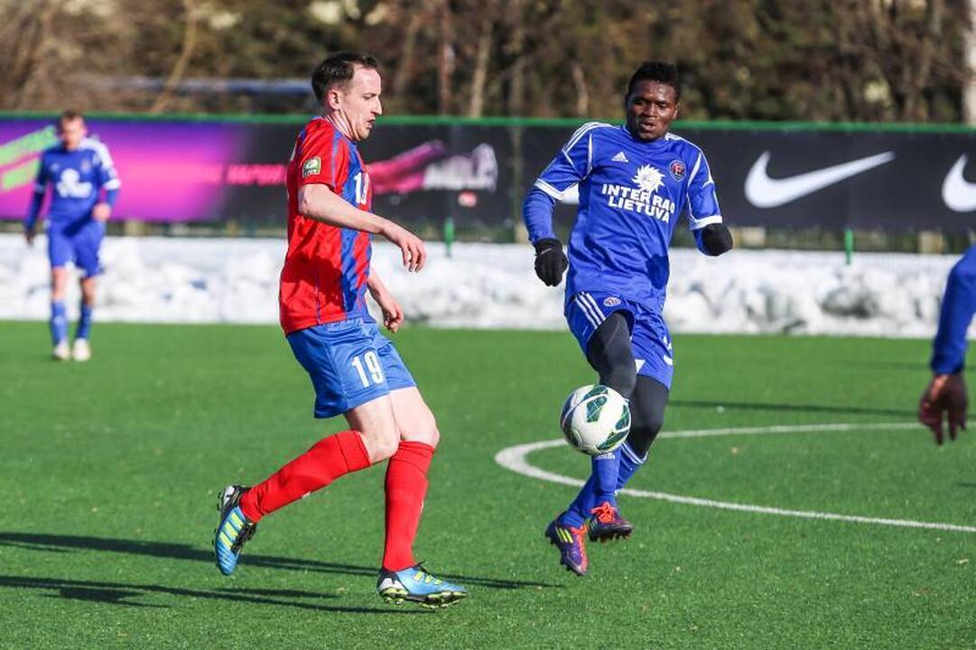 Futbolo lygos startas Kaune: čempionai įveikė „Dainavą“