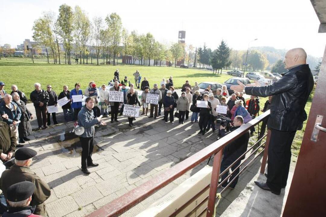 Mitingavę dituviškiai: bendrijos pirmininkas - apsišaukėlis!