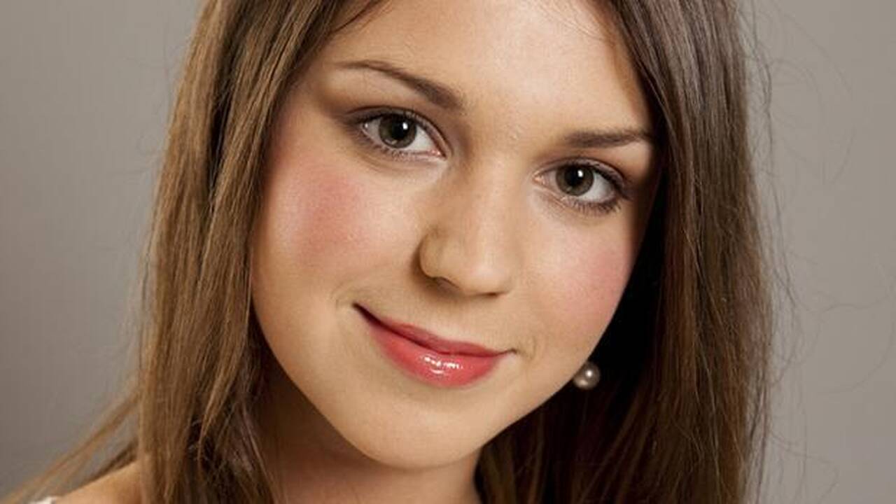 Lietuvė savo nekaltybe bandys suvilioti britą viengungį