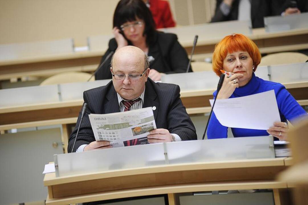 Valdžia nusprendė „Auros“ teatrą kol kas palikti ramybėje