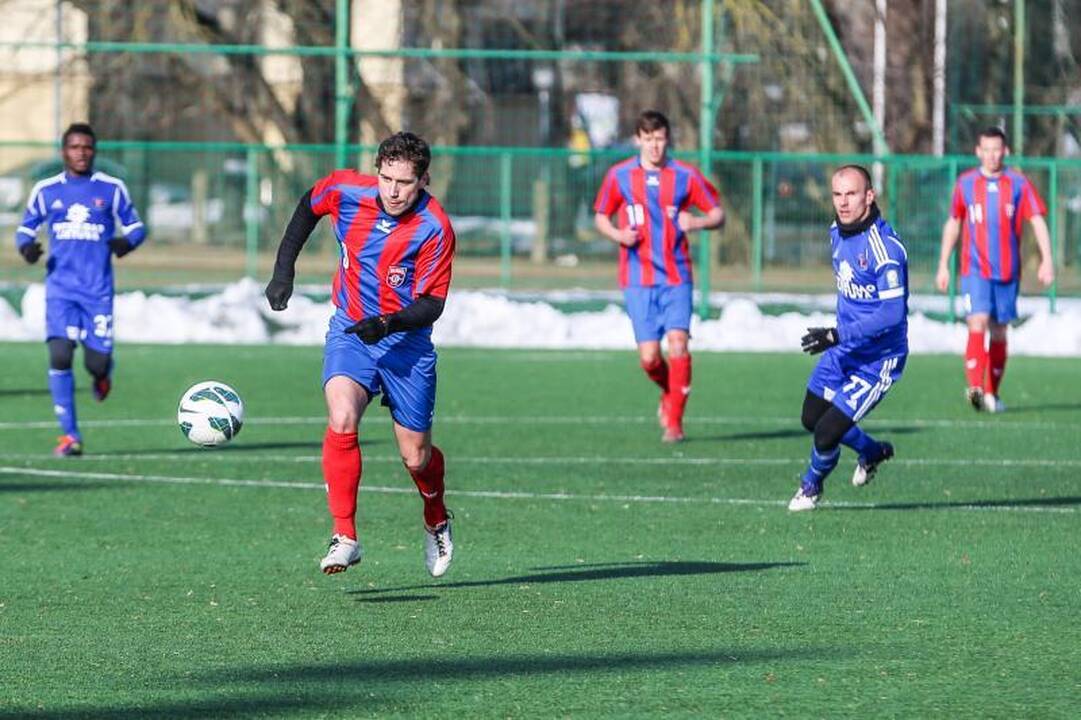 Futbolo lygos startas Kaune: čempionai įveikė „Dainavą“