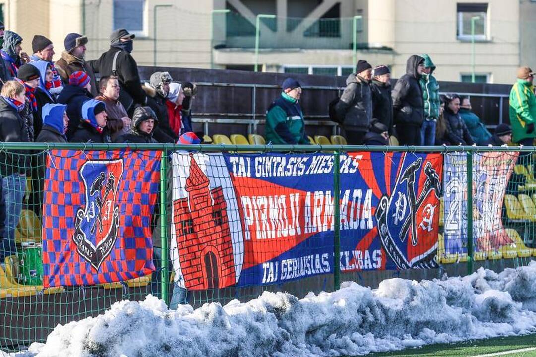 Futbolo lygos startas Kaune: čempionai įveikė „Dainavą“
