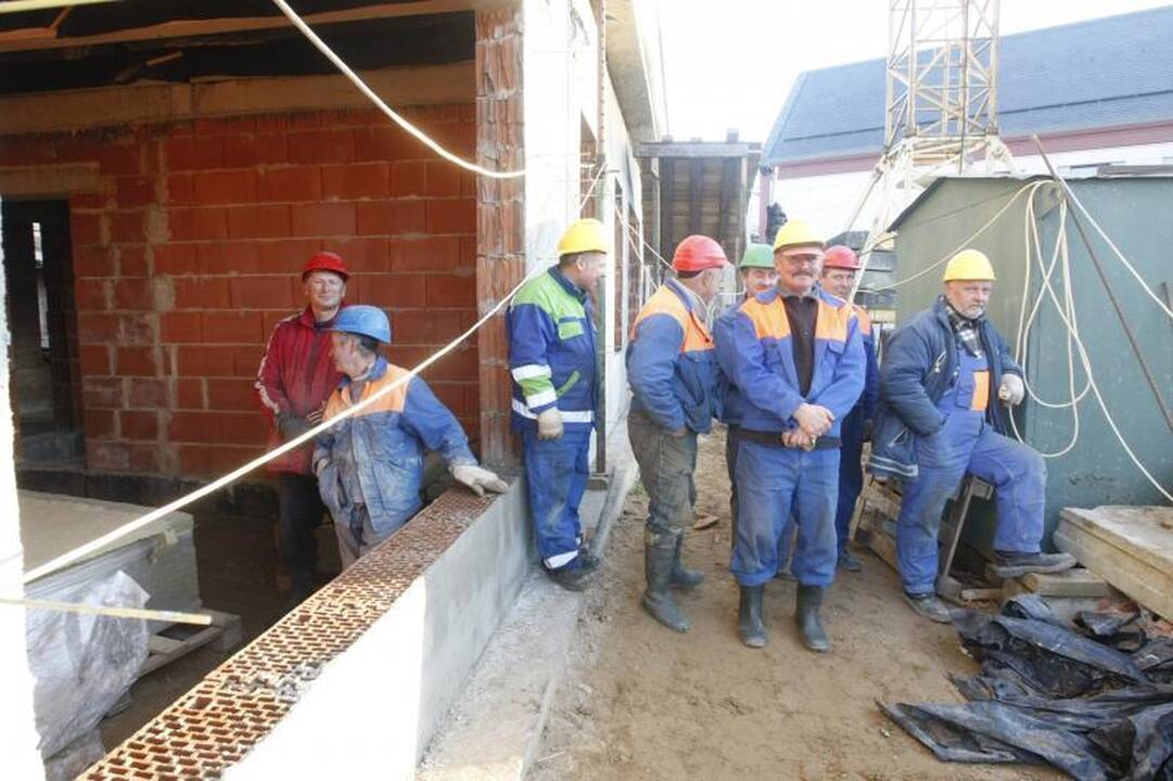 Dvasinės paramos centro pamatus sutvirtino atminimo simboliais  
